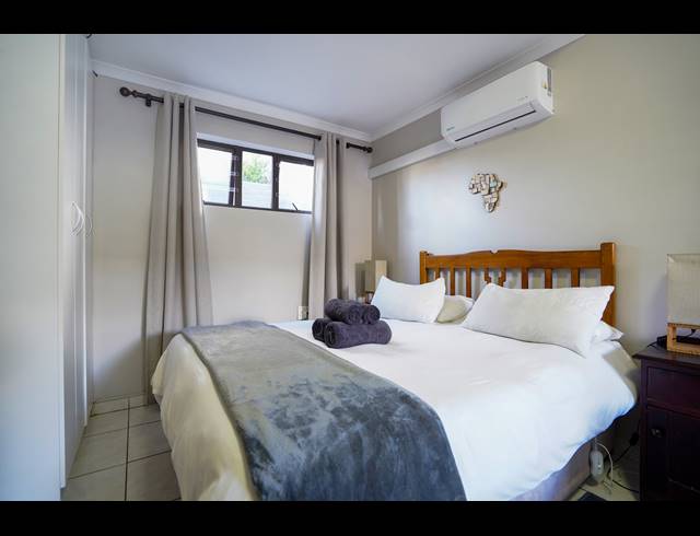8 BEDROOM GUEST HOUSE FOR SALE IN MELKBOSSTRAND CENTRAL